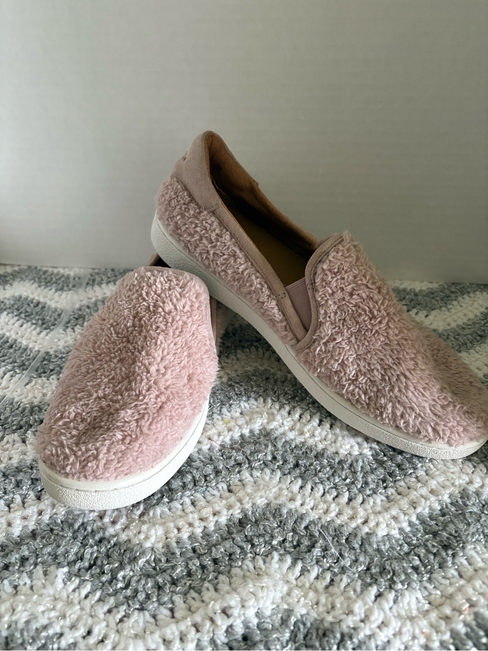 UGG Women's Plush Slip-On Mules in Dusty Pink